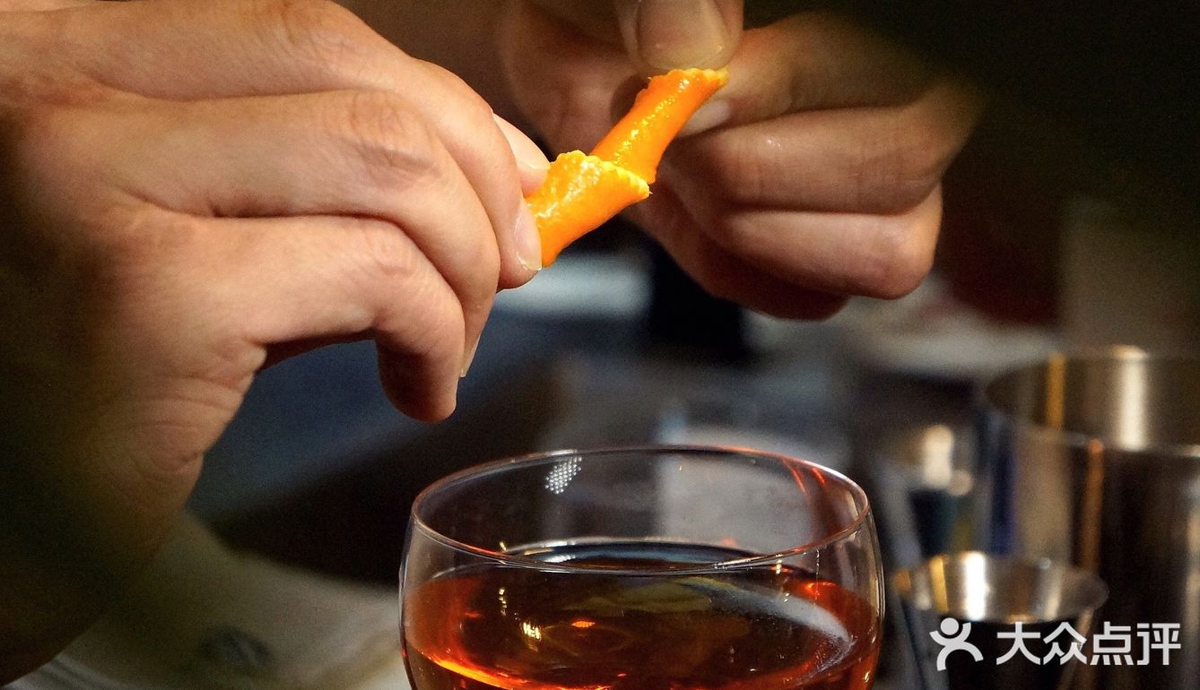 这家店真的能处❗️社恐患者勿怕，来了先干一杯“小甜水”壮胆❗️
