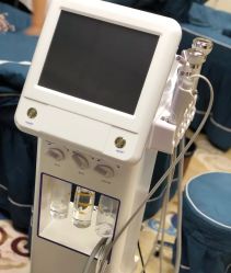 -阿茹娜美容会馆