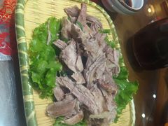 -快乐老家三鲜饺子东北菜(南六中路店)