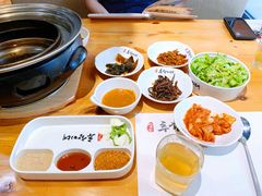 -秋香家韩式炭火烤肉(磐石路店)
