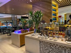 -广州汇华希尔顿逸林酒店