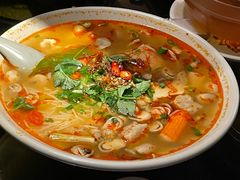 -大头虾越式风味餐厅(光明广场店)