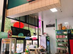 -BOIBOI马来茶餐室(江宁路店)