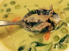 -Dang restaurant (patong phuket)