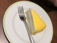 榴莲千层-萨莉亚意式餐厅(杭州滨江天街店)