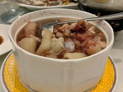 红酒炖猪脚-梅园酒店餐厅(西湖店)