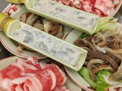 -捞小鲜虾滑海鲜自助火锅(嵊州吾悦店)
