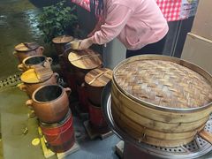 -罗霸蛮老岳阳大排档·鲜货烧烤·土吊子煨砂锅烧菜