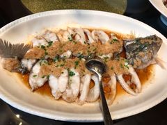 金银蒜蒸鲈鱼-天伦里餐厅(绿城桃花源店)