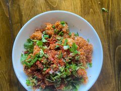 粉蒸肥肠-小杨翘脚牛肉