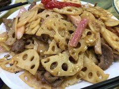 南乳炒藕片炒花肉-众源美食(光复阁店)