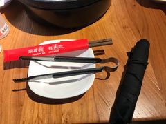 餐具摆设-么肆烤肉(汉街形象店)