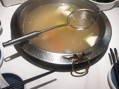 -左庭右院鲜牛肉火锅(金山万达店)