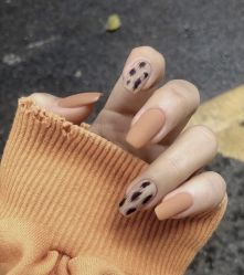 -午后美甲美睫生活馆