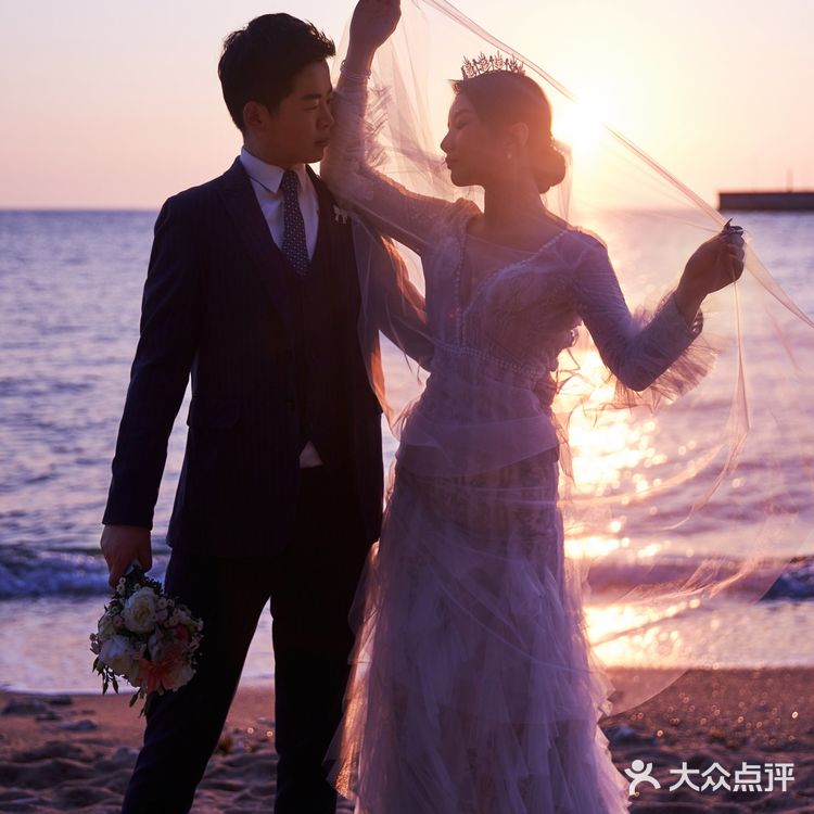 ㊙️经得起岁月流逝的婚纱照是什么样的