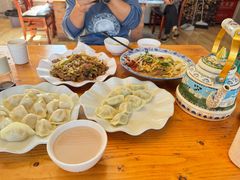-粘豆包柴火铁锅炖