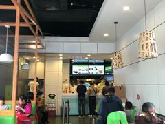 大堂-老乡鸡(六安健康路加油站店)
