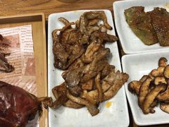 -鼎原力量东北吊炉烧烤(临河街店)