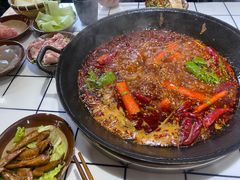 -扎起市井老火锅(乐山总店)