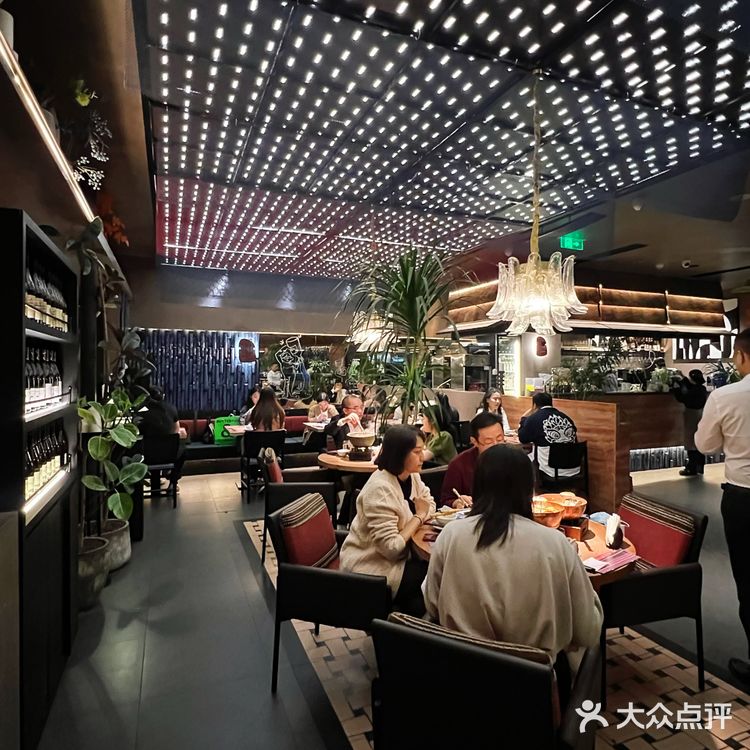 深圳首店|山野板扎·云贵川bistro来啦~