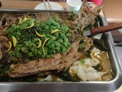 -鸣记脆皮烤鱼(铁西店)