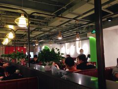 大堂-炙城·韩式烤肉(南京东路店)