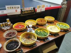 自助调料区-成都老码头火锅(旺角店)