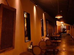 -喜洲吧·江畔老船厂·庭院餐厅(喜临院店)