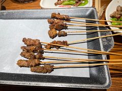 鲜嫩牛小串-管氏翅吧(台湾街店)