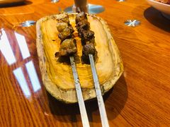 烤羊肝-乡村馕坑肉·烧烤·新疆菜·本地人更爱吃(阿勒泰首店)