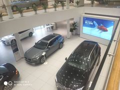 -杭州中沃沃尔沃4S店(滨江区店)