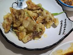 -老码头黑皮肘子锅包肉(赣水路店)