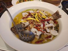 酸菜鲈鱼-汤城小厨•粤菜•靓汤(苏州街店)
