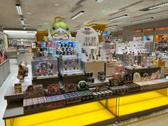 -泡泡玛特POPMART(蓝色港湾店)