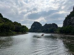 -星湖旅游景区七星岩