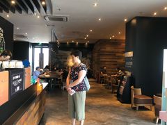 -星巴克臻选(上海长风大悦城店)