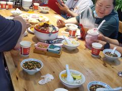 -怪噜范·老贵阳街头名小吃(鸿通城店)