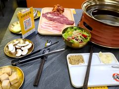 -允辛家·自助泥炉烤肉(九亭店)