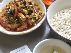 -陈熹公民族美食文化餐厅(中华广场店)