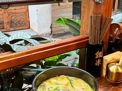 -银米·云南传统过桥米线(双廊黑金冠店)