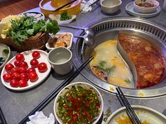 -故里和山·成都火锅(欢乐港湾店)