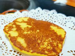 鳇鱼玉米饼-老刘生态大鱼坊铁锅炖鱼(赛马场店)
