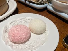 雪媚娘-乔街深夜食堂·小龙虾·高压锅生蚝(杭州总店)