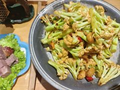 -乔家小院•非遗驴肉•本地小海鲜(滨河路店)