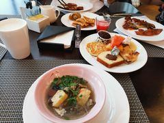 -洲际酒店·地平线全日餐厅HORIZON CAFÉ
