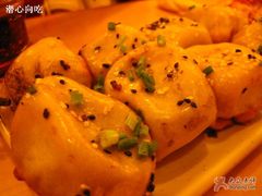 生煎特写-咬不得高祖生煎·简餐(高银街店)