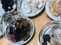 -阮大兴糕团(杭州西湖银泰百货店)