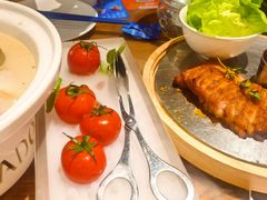 猪颈肉-小大董·烤鸭(王府井apm店)