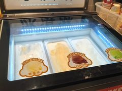 -金滏山·烤肉海鲜火锅自助(襄阳万达店)