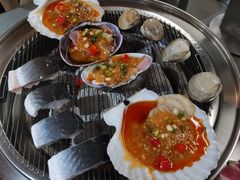 -围炉肉舍丹东海鲜烤肉·烤活鳗(步行街店)